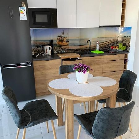 Miedzyzdroje,Balticus Promenada Gwiazd 14, Apartament Z Widokiem Na Morze Iwona Exterior foto